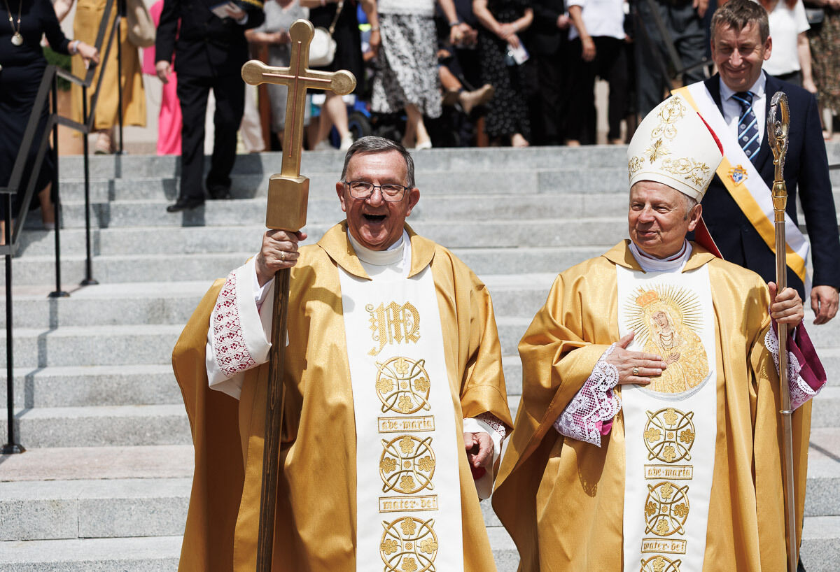 Pół wieku w sutannie, cztery dekady w sanktuarium. Wyjątkowy jubileusz i pożegnanie księdza kustosza Jerzego Karbownika